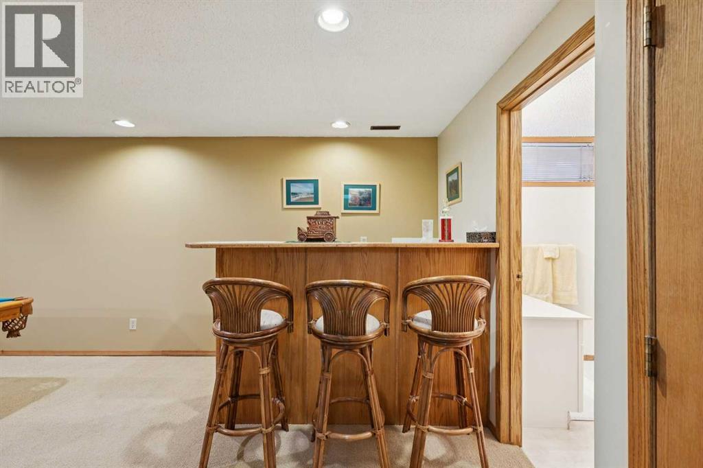 132 Straddock Crescent Sw, Calgary, Alberta  T3H 2S7 - Photo 41 - A2274116