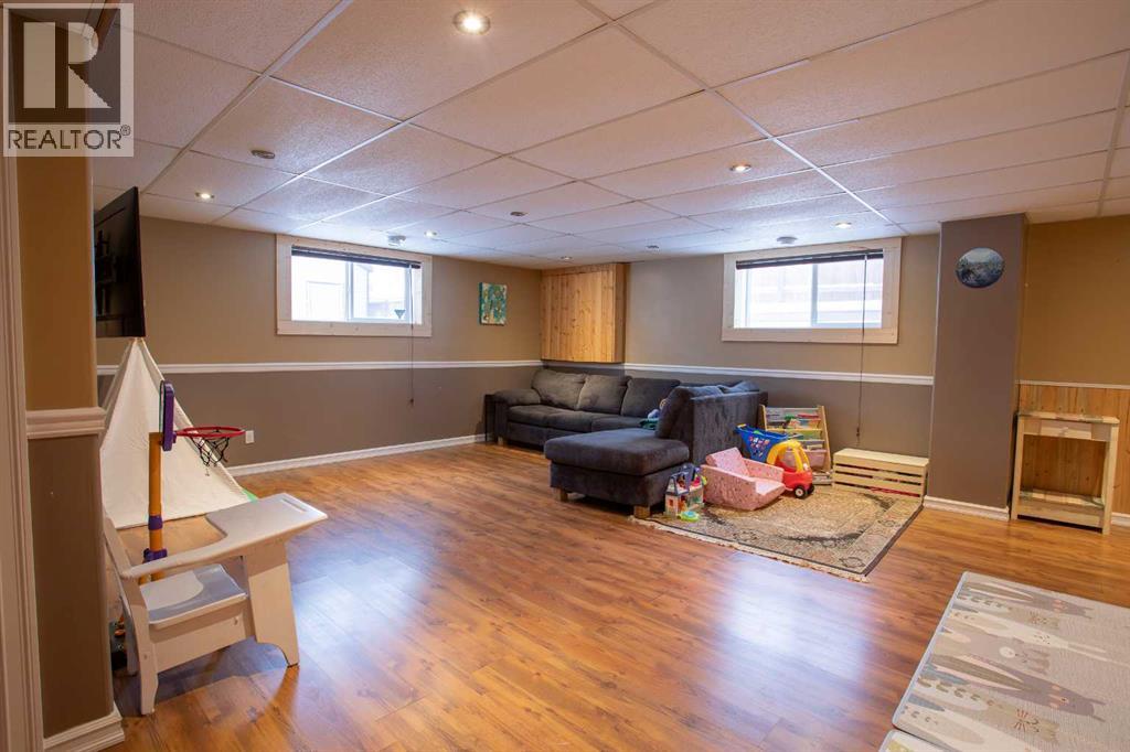 2 Black Spruce Drive, High Level, Alberta  T0H 1Z0 - Photo 25 - A2274355