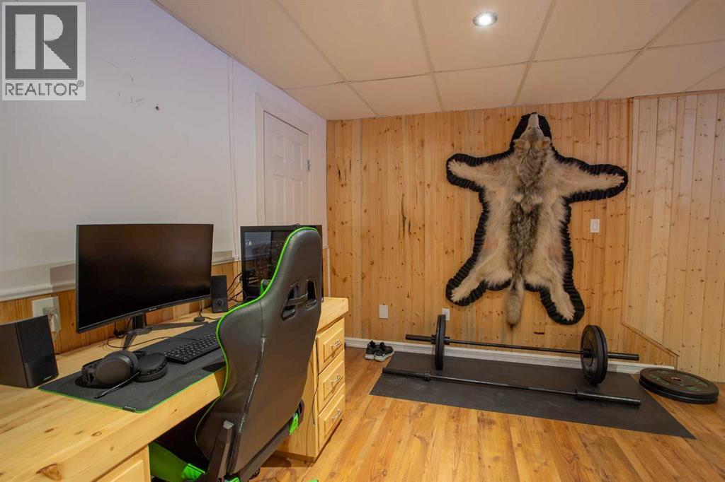 2 Black Spruce Drive, High Level, Alberta  T0H 1Z0 - Photo 35 - A2274355