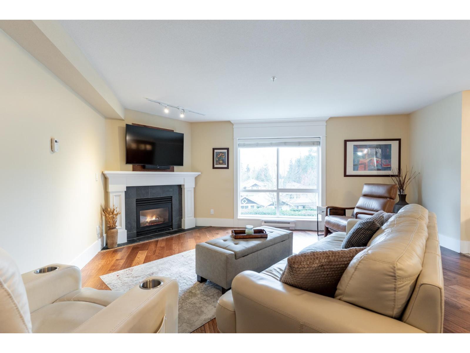 305 15150 29a Avenue, Surrey, British Columbia  V4P 3B1 - Photo 11 - R3069484