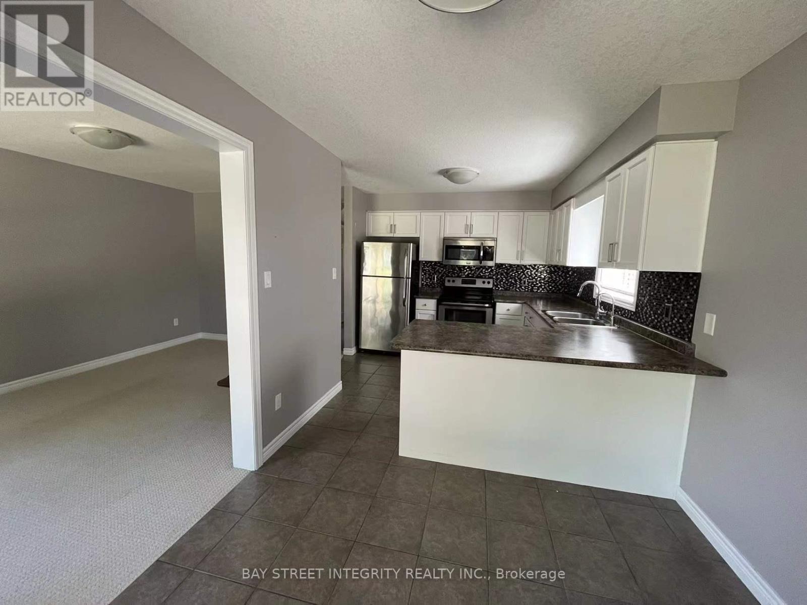 1993 Denview Avenue, London North, Ontario  N6G 0G3 - Photo 9 - X12614562