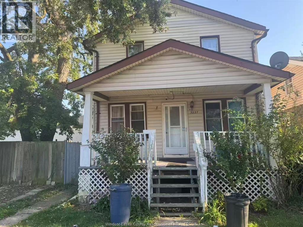 3227 MILLEN STREET, Windsor, Ontario