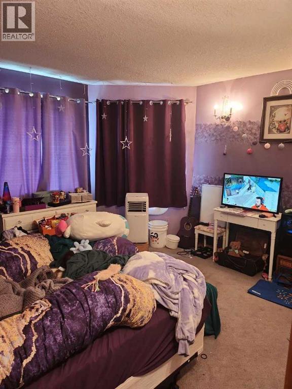 302 8 Avenue, Fox Creek, Alberta  T0H 1P0 - Photo 19 - A2238886