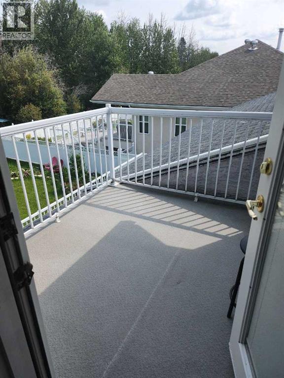 302 8 Avenue, Fox Creek, Alberta  T0H 1P0 - Photo 26 - A2238886