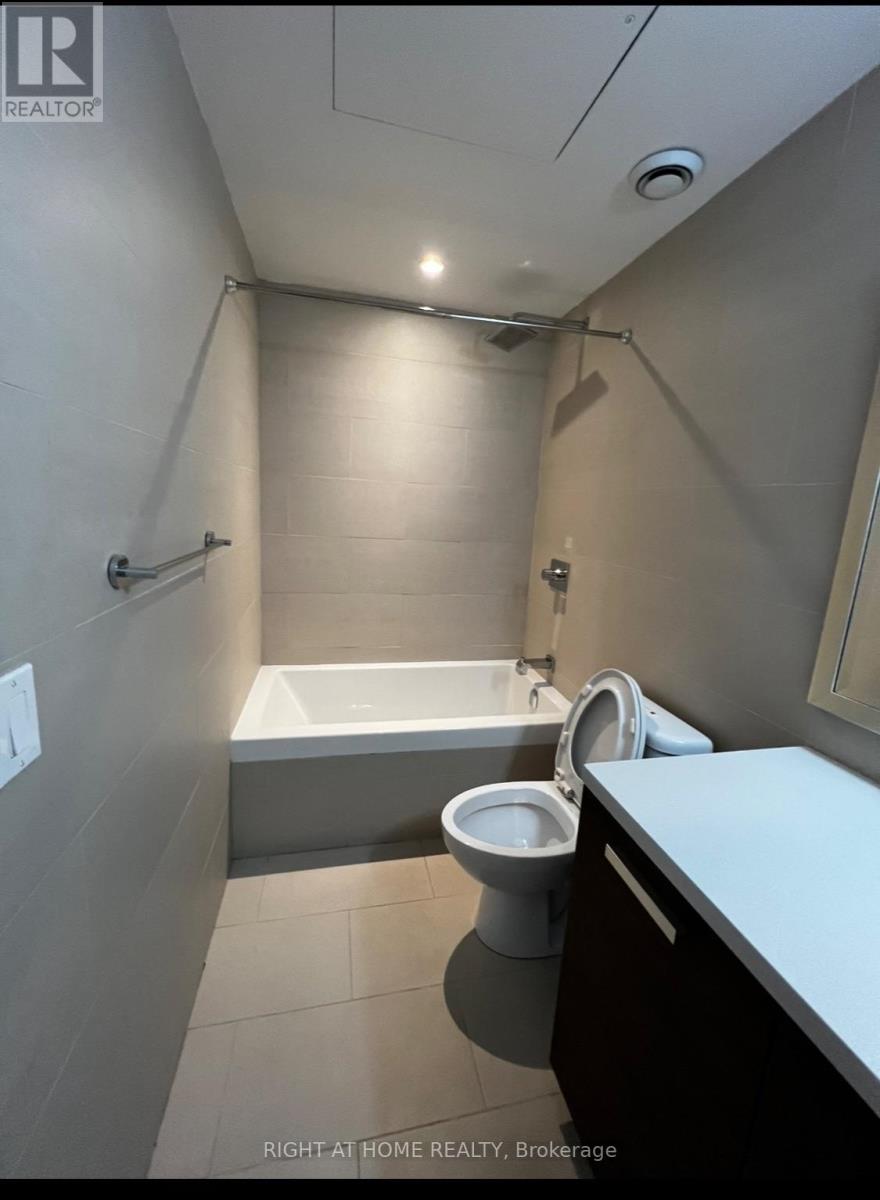 3105 - 224 King Street W, Toronto, Ontario  M5V 1H8 - Photo 24 - C12614574