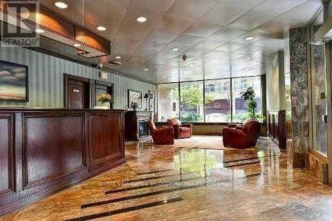 809 - 1055 Bay Street, Toronto, Ontario M5S 3A3 - Photo 2 - C12614586