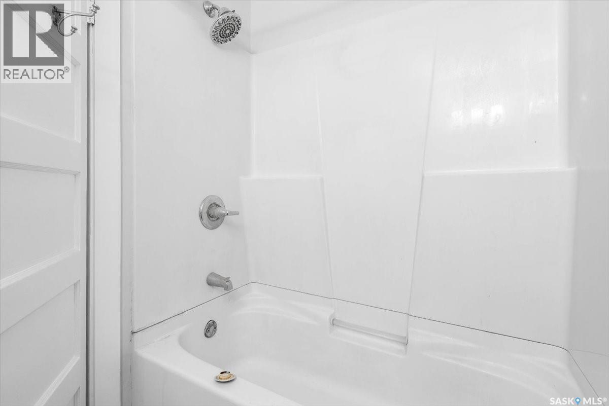 St 2156 Queen Street, Regina, Saskatchewan  S4T 4C3 - Photo 18 - SK025433