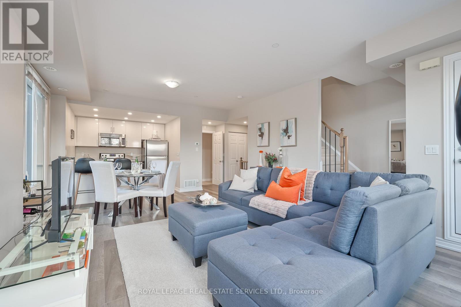 92 - 30 Carnation Avenue, Toronto, Ontario  M8V 0B8 - Photo 6 - W12614580