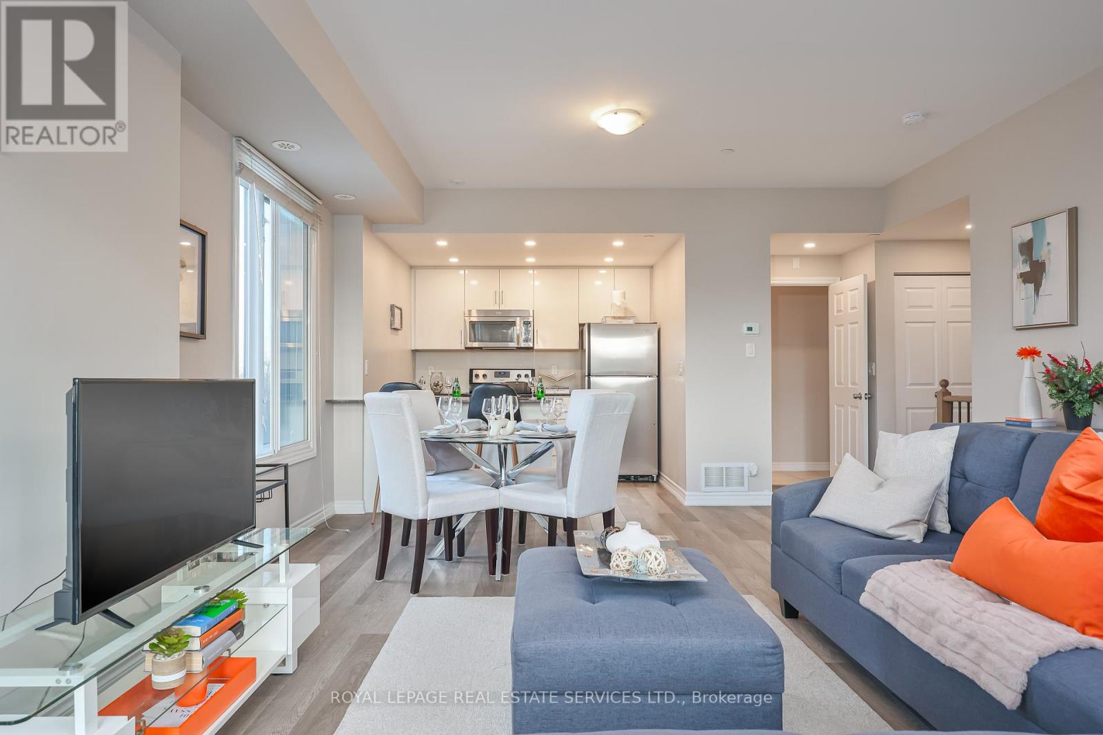 92 - 30 Carnation Avenue, Toronto, Ontario  M8V 0B8 - Photo 8 - W12614580