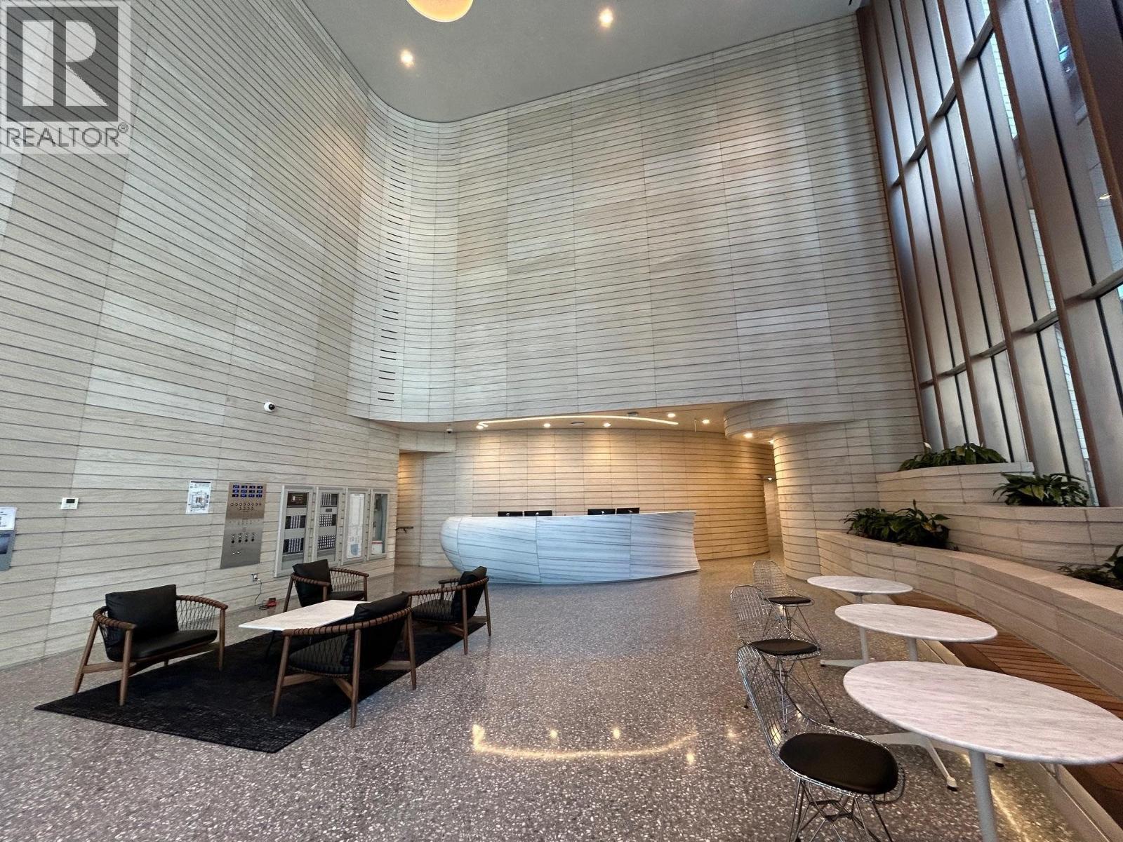 1050 320 Granville Street, Vancouver, British Columbia  V6B 0G5 - Photo 2 - C8074416