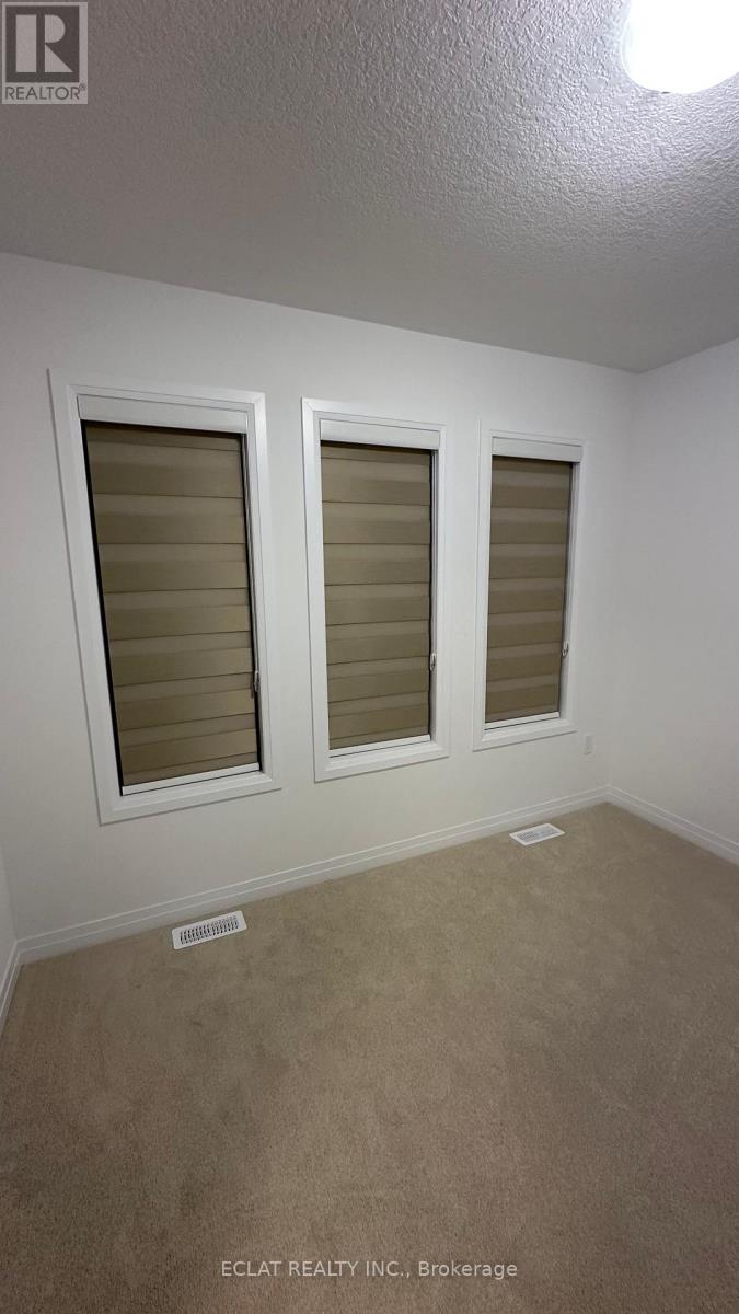 8 Poett Avenue, Stratford, Ontario  N5A 0M2 - Photo 11 - X12614588