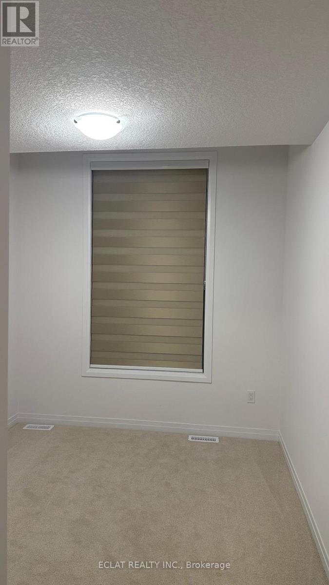 8 Poett Avenue, Stratford, Ontario  N5A 0M2 - Photo 14 - X12614588