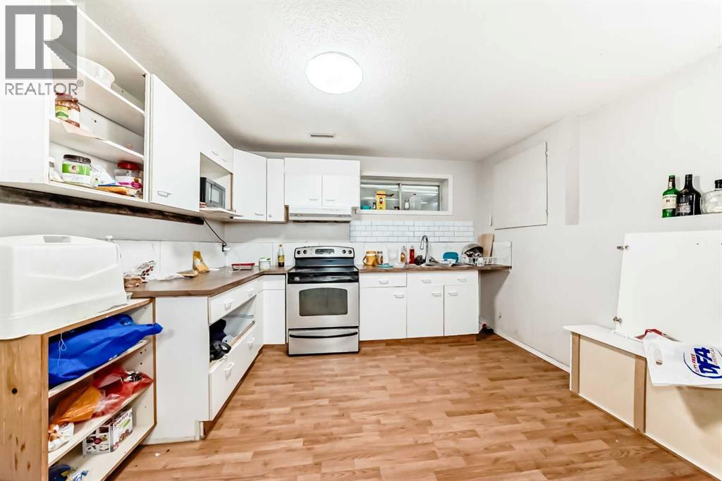 52 Martinglen Place Ne, Calgary, Alberta  T3J 3J1 - Photo 27 - A2256502