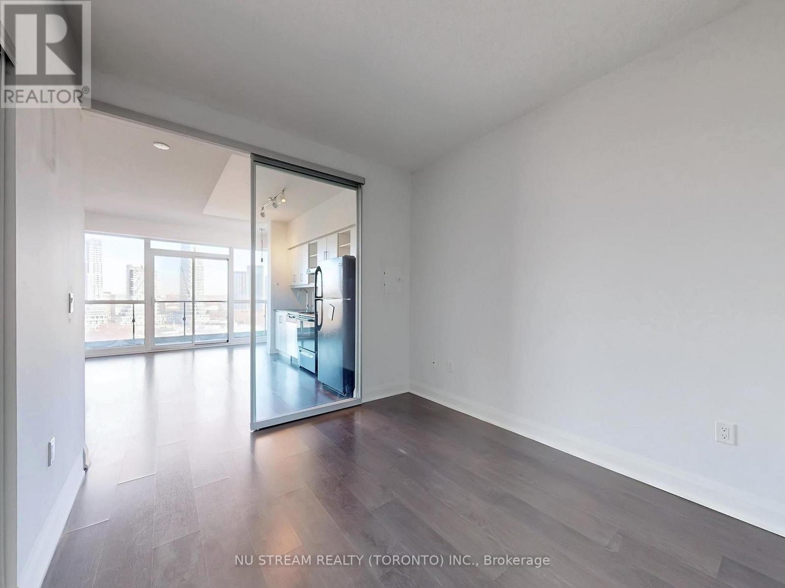 1718 - 160 Vanderhoof Avenue, Toronto, Ontario M4G 0B7 - Photo 11 - C12605384