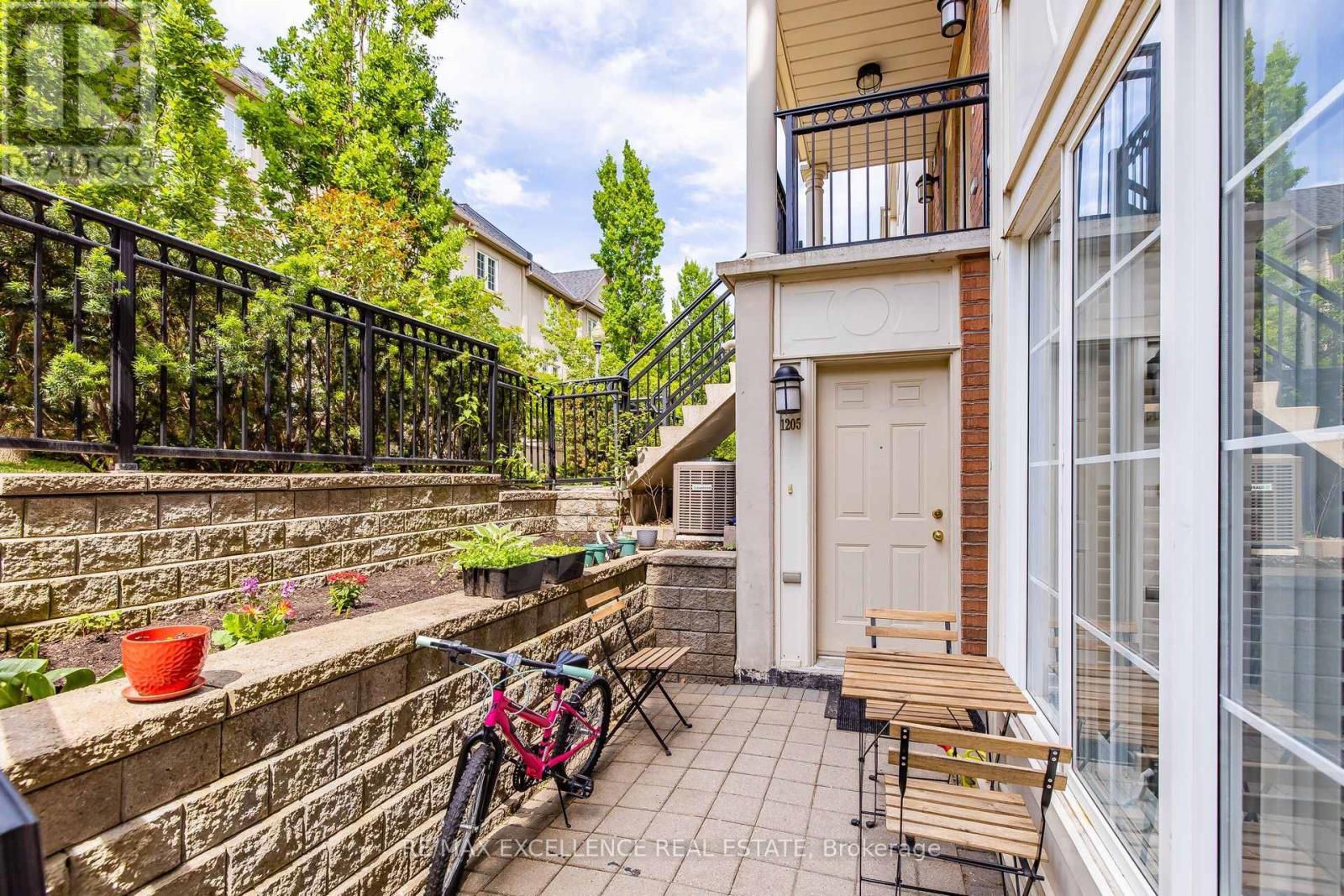 1205 - 5 EVERSON DRIVE, Toronto, Ontario