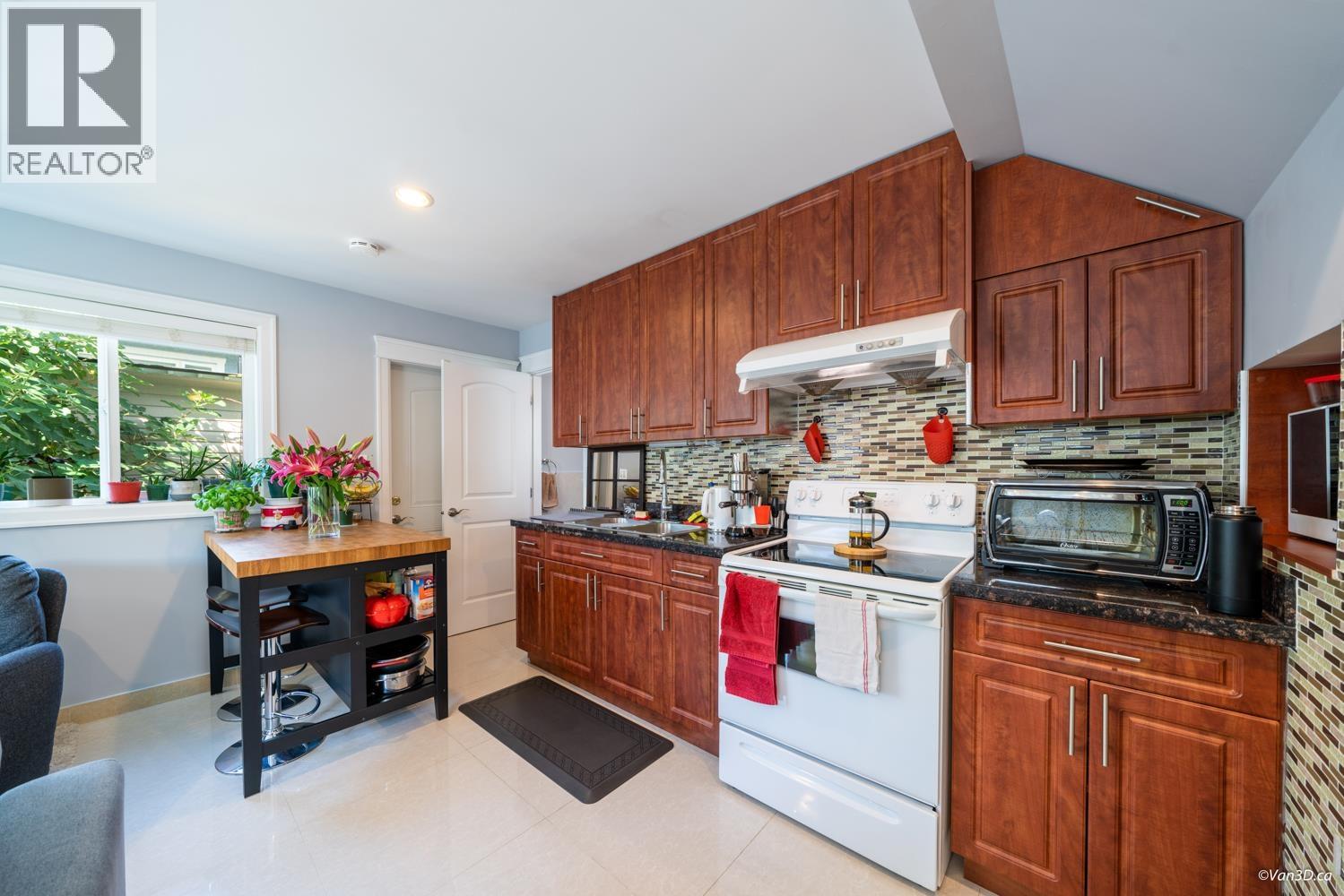 6830 Vivian Street, Vancouver, British Columbia  V5S 2T6 - Photo 34 - R3073182