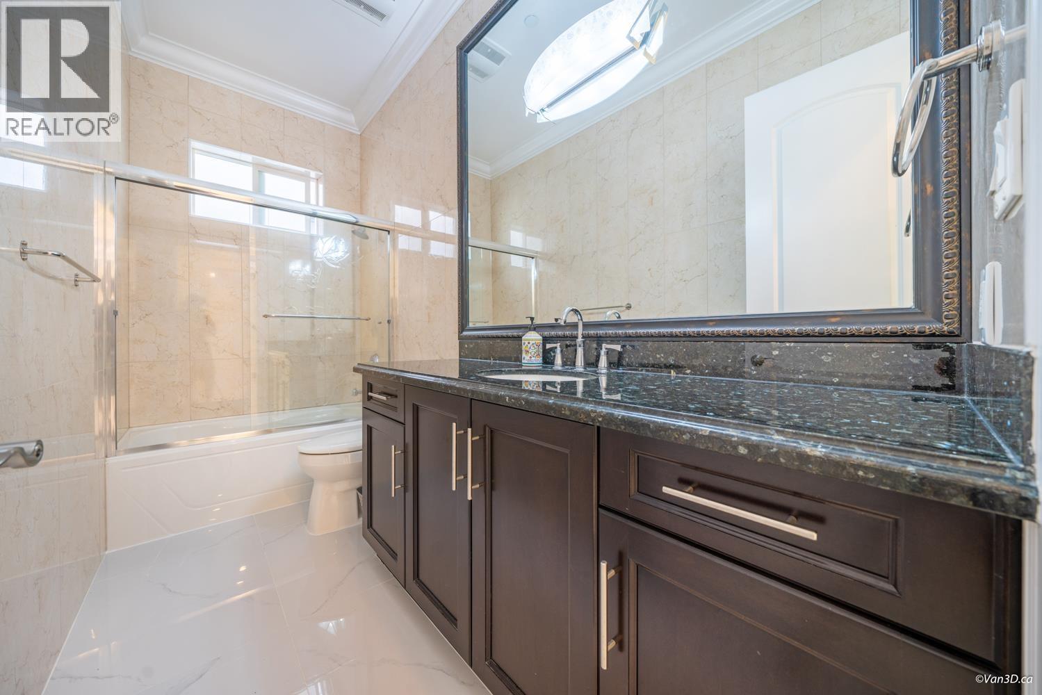 6830 Vivian Street, Vancouver, British Columbia  V5S 2T6 - Photo 6 - R3073182