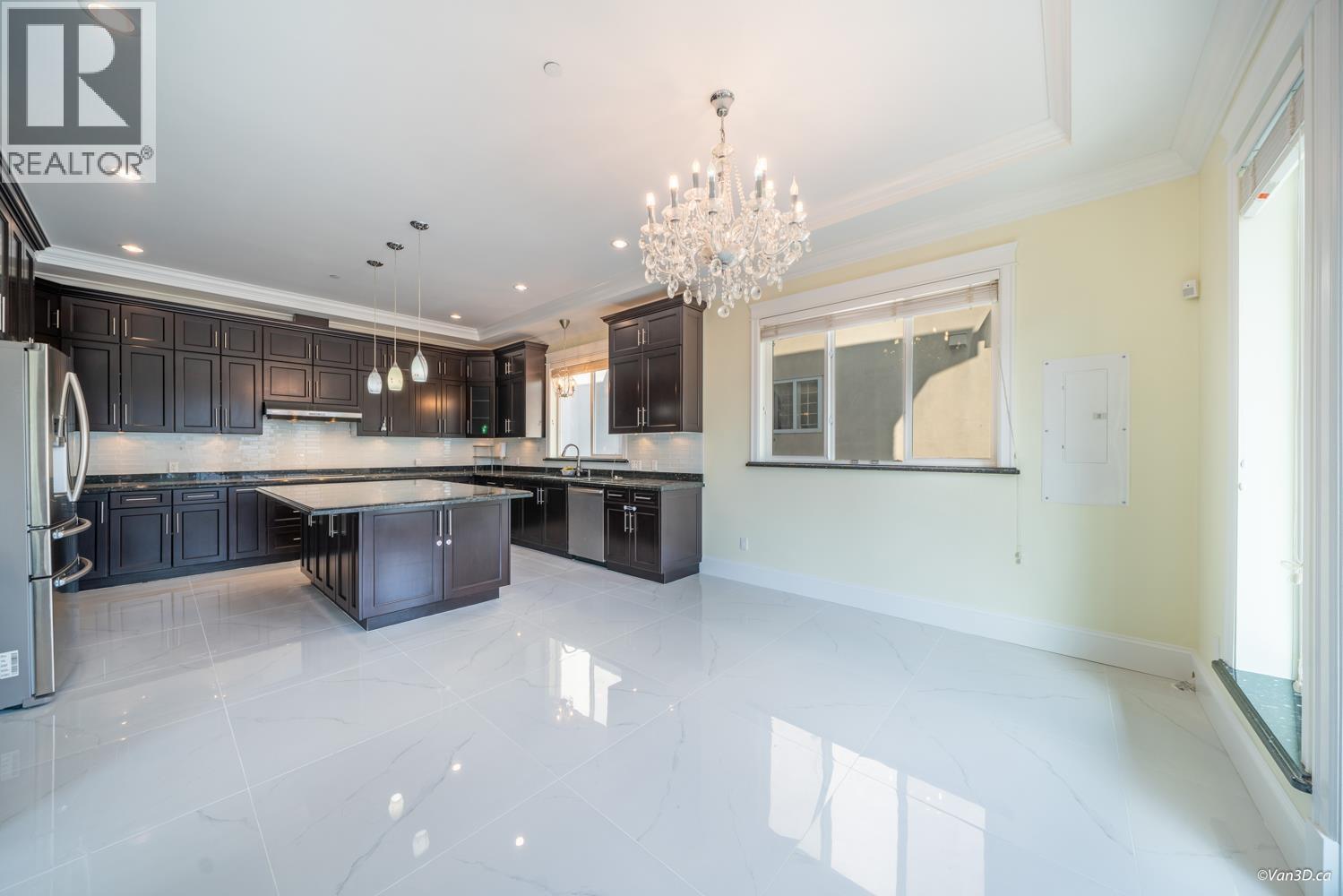 6830 Vivian Street, Vancouver, British Columbia  V5S 2T6 - Photo 9 - R3073182