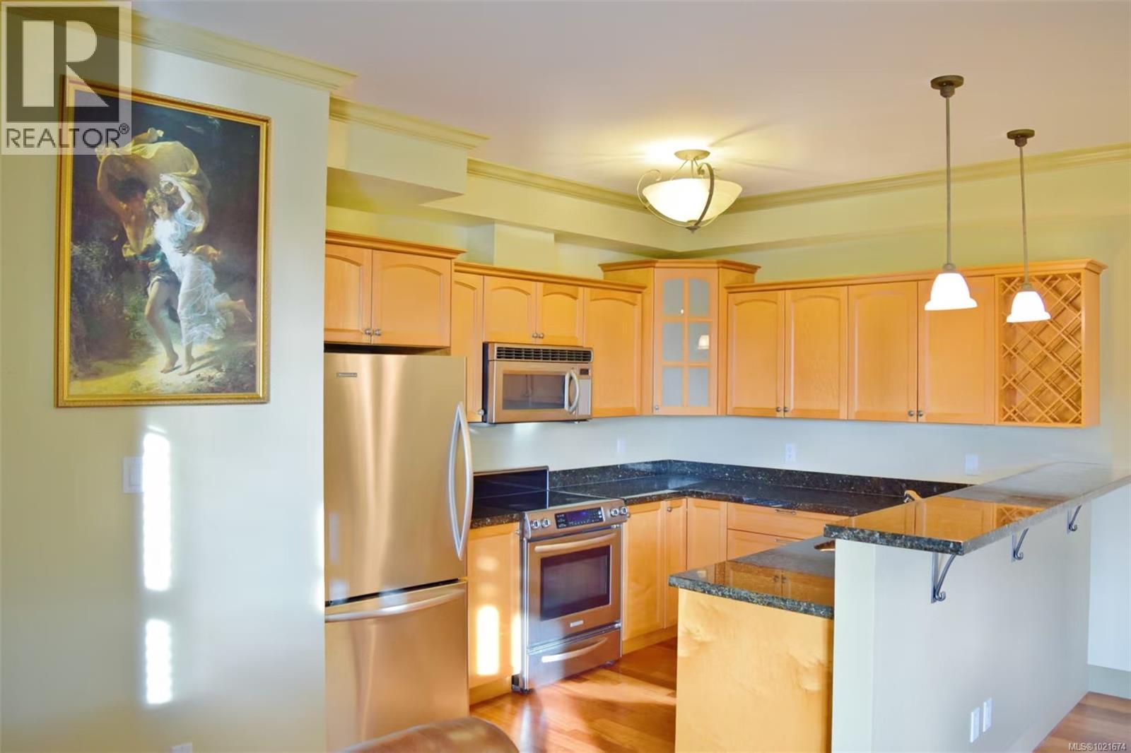 309 1620 Mckenzie Ave, Saanich, British Columbia  V8N 0A1 - Photo 10 - 1021674