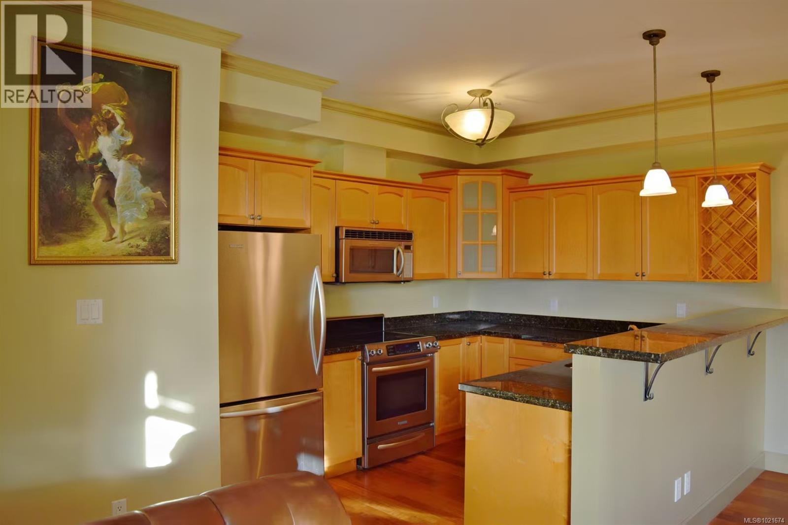 309 1620 Mckenzie Ave, Saanich, British Columbia  V8N 0A1 - Photo 9 - 1021674