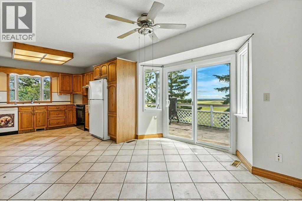 290003 96 Street E, De Winton, Alberta  T1S 3Y9 - Photo 8 - A2246977