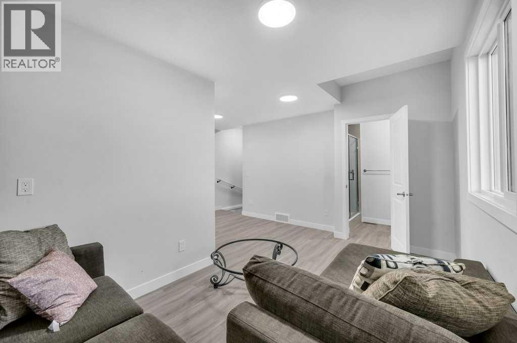 214, 240 Corner Meadows Square, Calgary, Alberta  T3N 2N2 - Photo 11 - A2269984