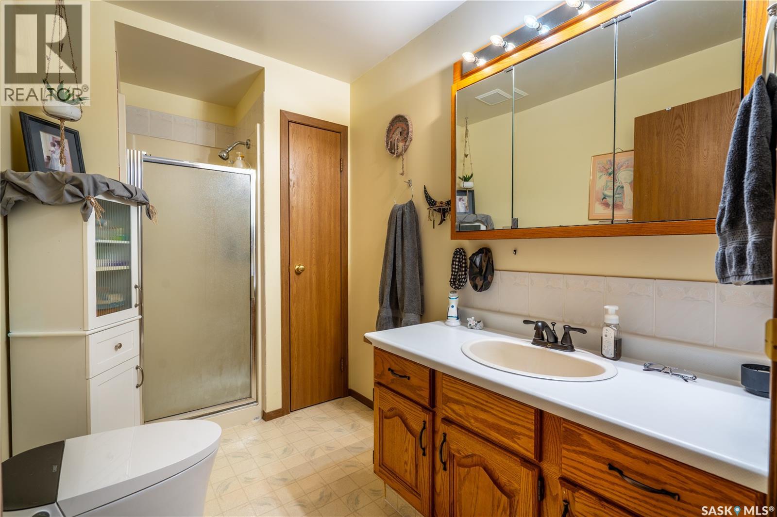 107 2nd Avenue S, Pierceland, Saskatchewan  S0M 2K0 - Photo 13 - SK025414