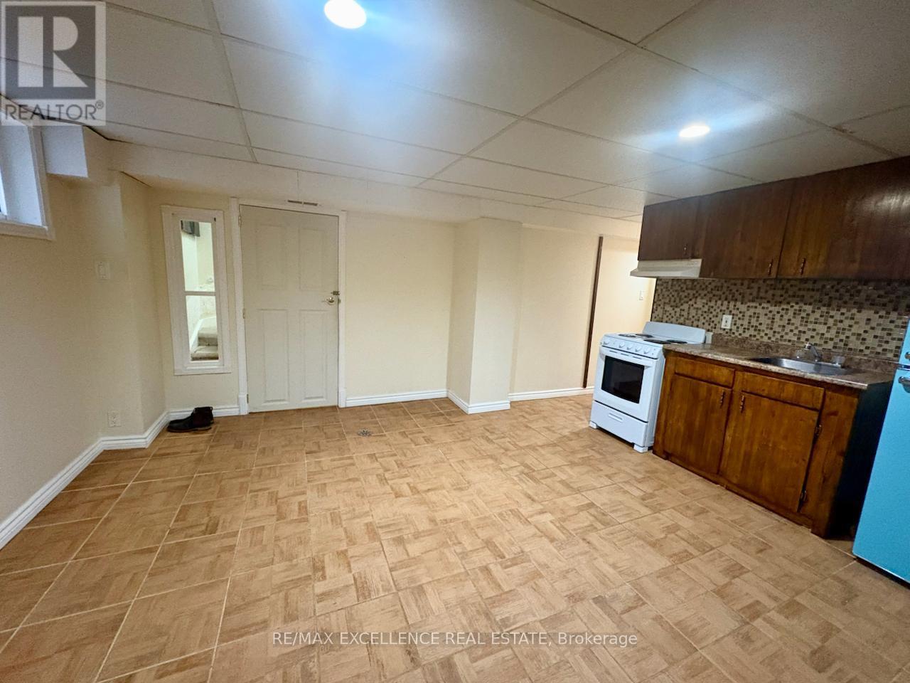 Bsmt - 1312 Daimler Road, Mississauga, Ontario  L5J 3T2 - Photo 6 - W12614600