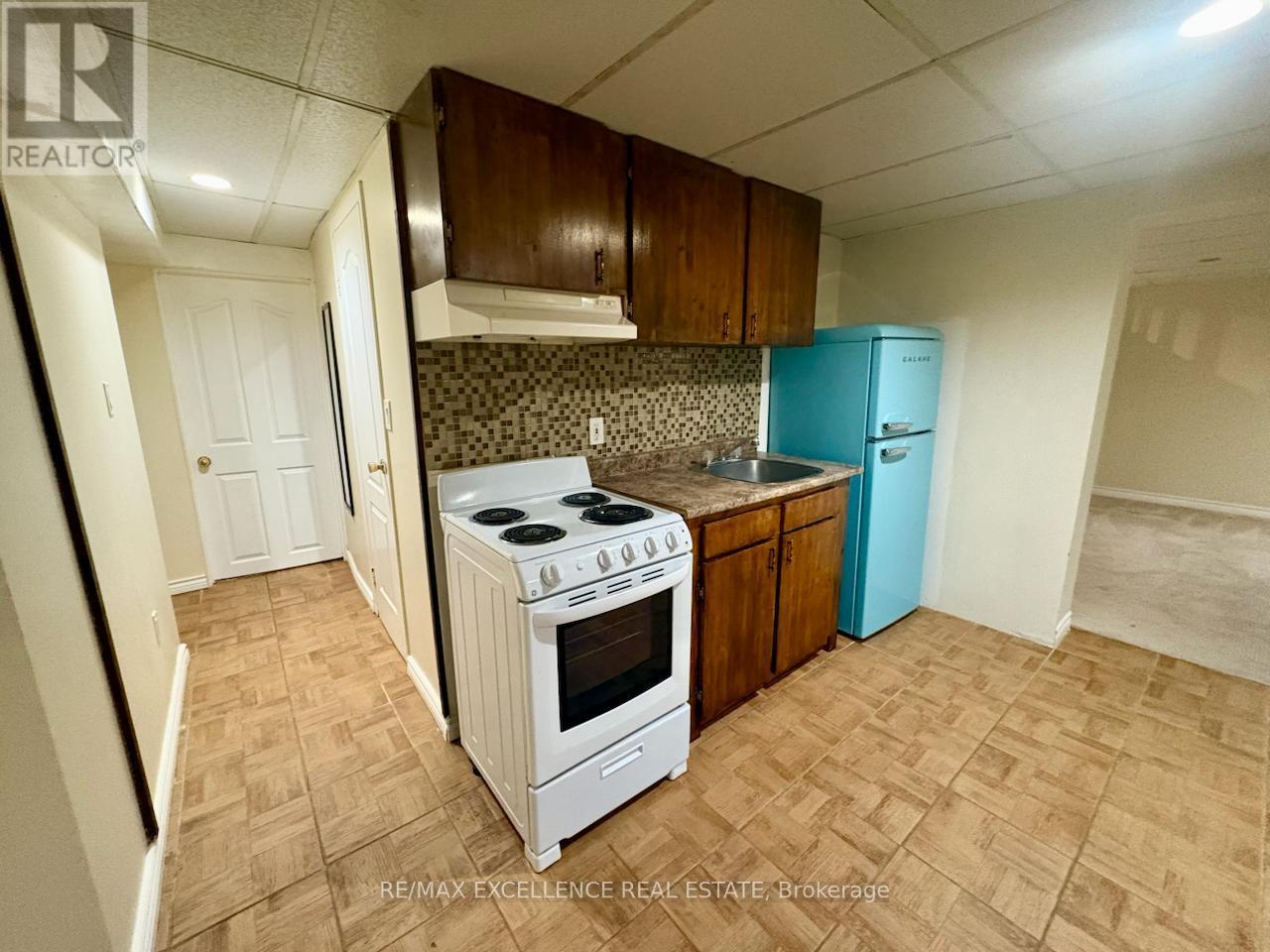 Bsmt - 1312 Daimler Road, Mississauga, Ontario  L5J 3T2 - Photo 8 - W12614600