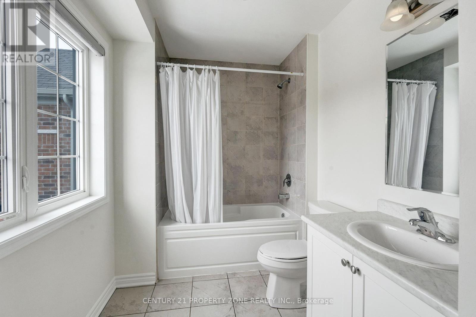 13 Boothill Drive N, Brampton, Ontario  L7A 0A9 - Photo 20 - W12614596