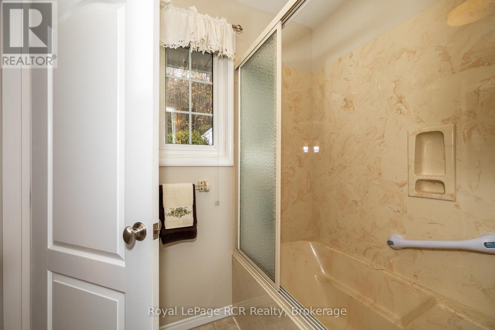 149 7th Avenue E, Owen Sound, Ontario N4K 2W8 - Photo 29 - X12614642