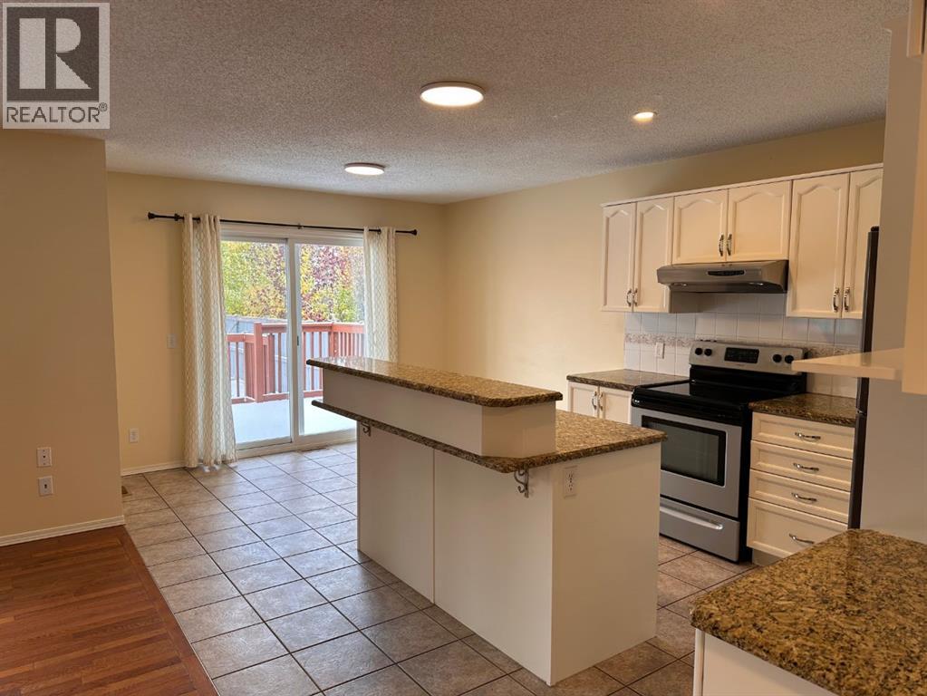 513 Citadel Meadow Bay Nw, Calgary, Alberta  T3G 4Y9 - Photo 6 - A2262359