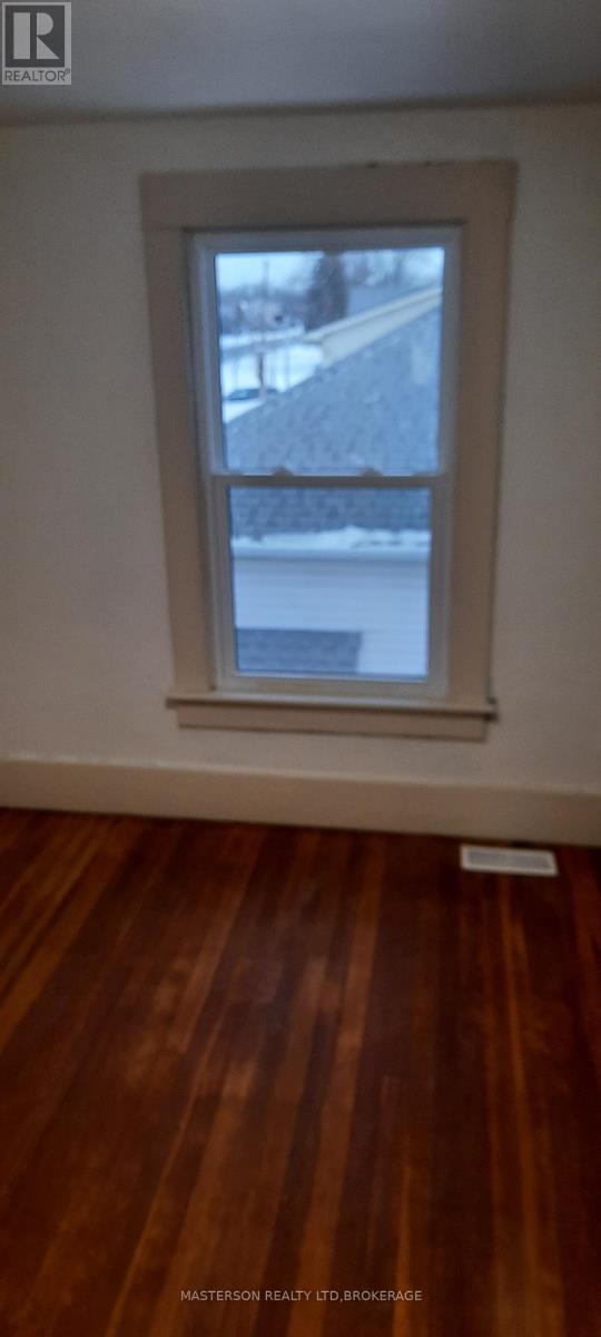 2198 Stevensville Road, Fort Erie, Ontario L0S 1S0 - Photo 8 - X12614626