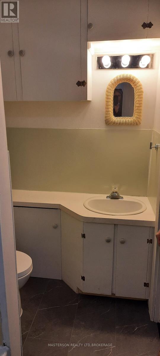 2198 Stevensville Road, Fort Erie, Ontario L0S 1S0 - Photo 12 - X12614626