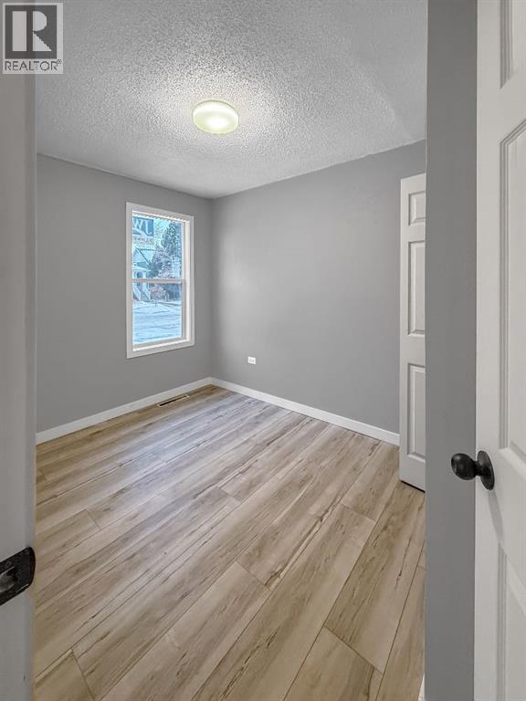 1135 12 Street S, Lethbridge, Alberta  T1K 1R2 - Photo 7 - A2274671