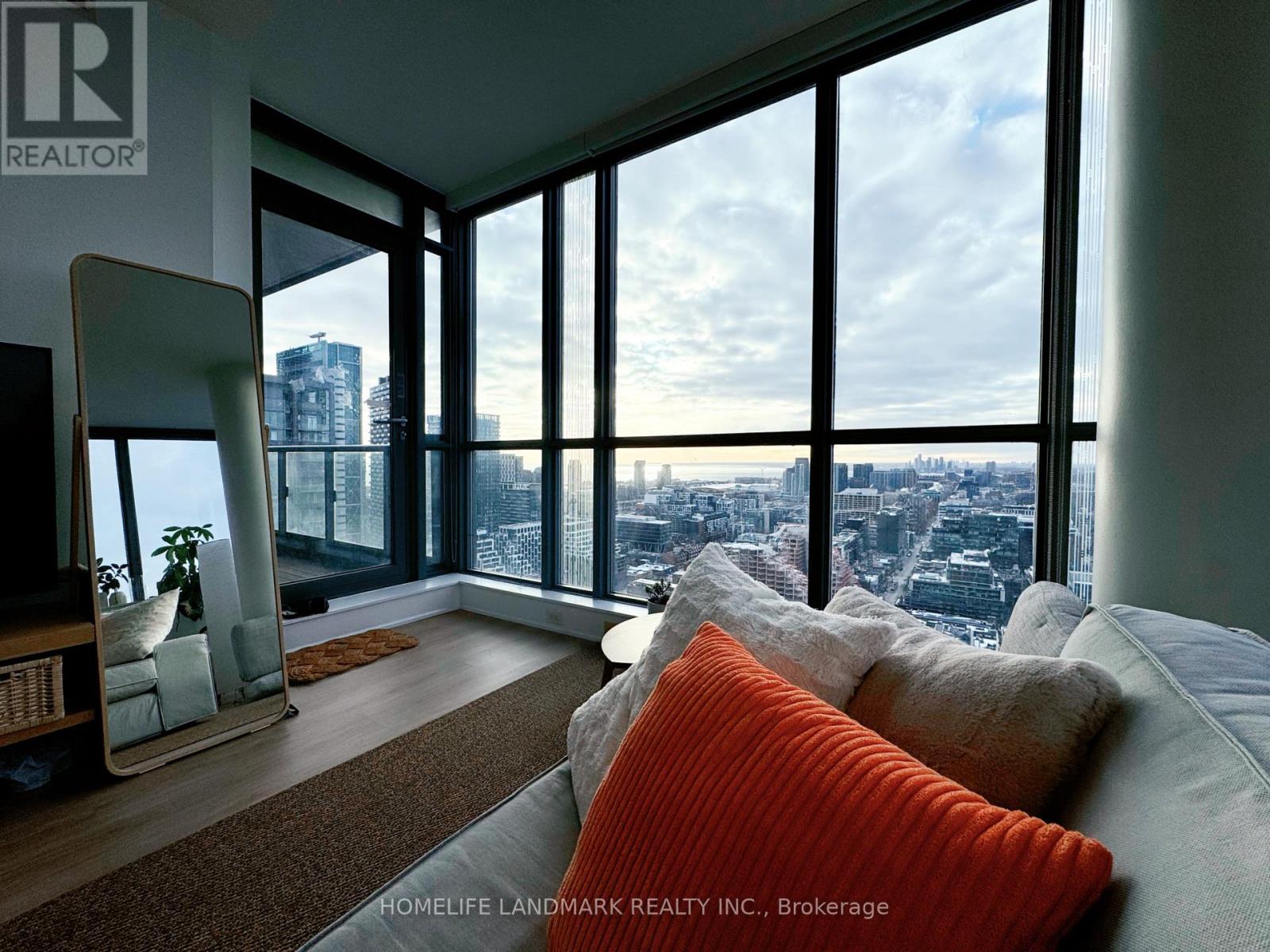 3402 - 8 Charlotte Street, Toronto, Ontario M5V 1L5 - Photo 8 - C12614620