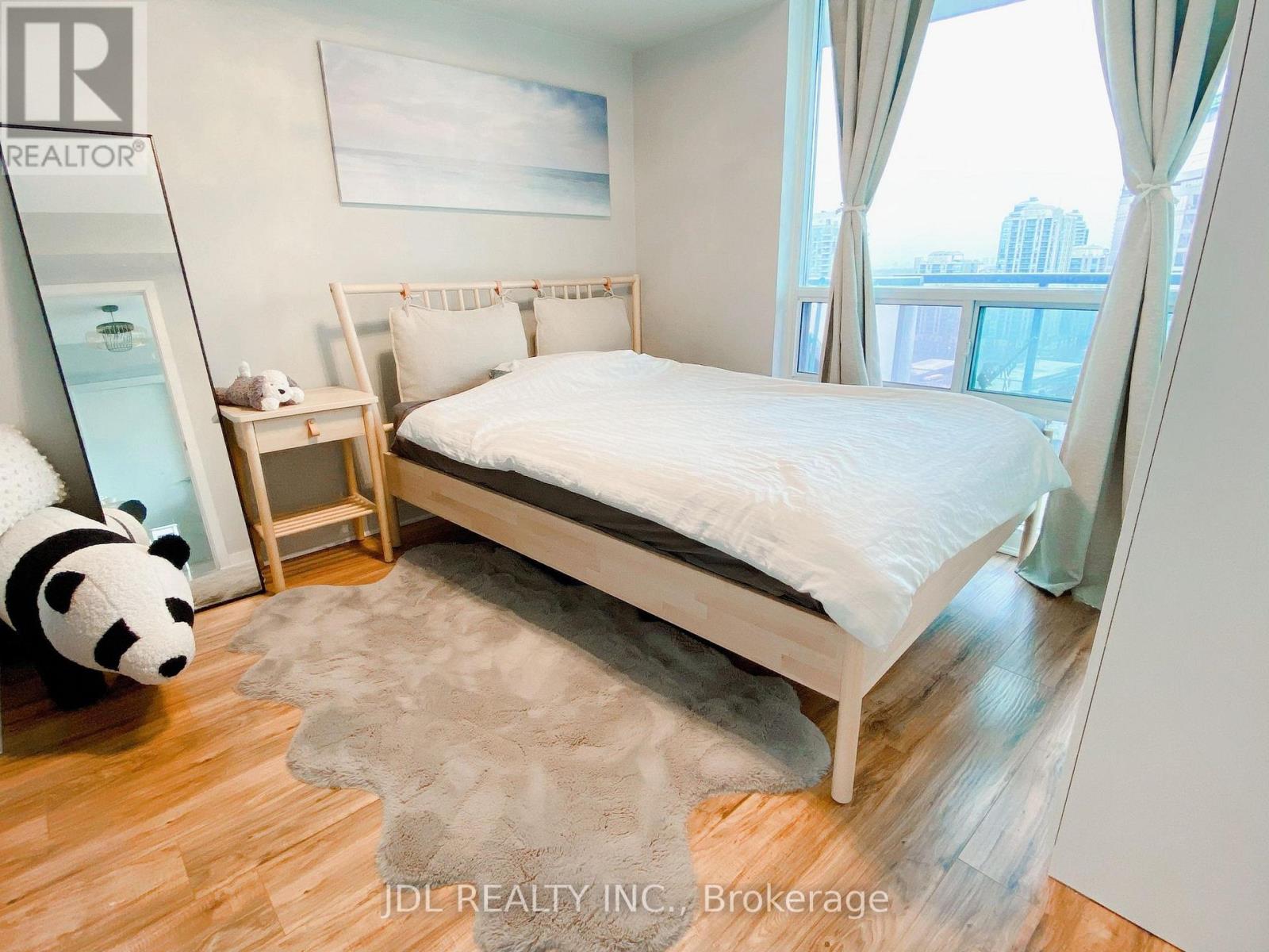 2001 - 5740 Yonge Street, Toronto, Ontario M2M 0B1 - Photo 5 - C12614630