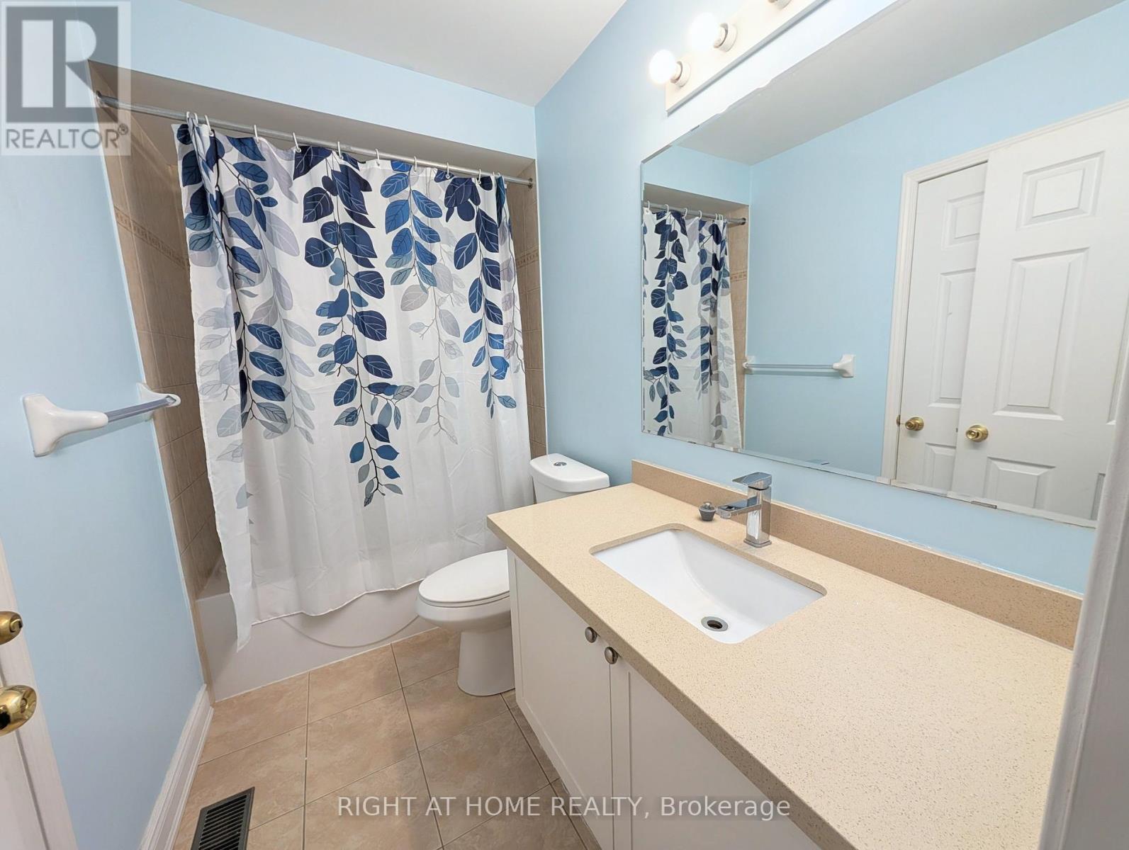 16 Thornharrold Street, Ajax, Ontario L1S 0B4 - Photo 13 - E12614614