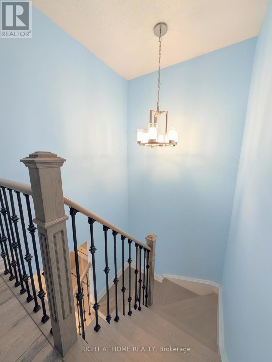 16 Thornharrold Street, Ajax, Ontario L1S 0B4 - Photo 15 - E12614614