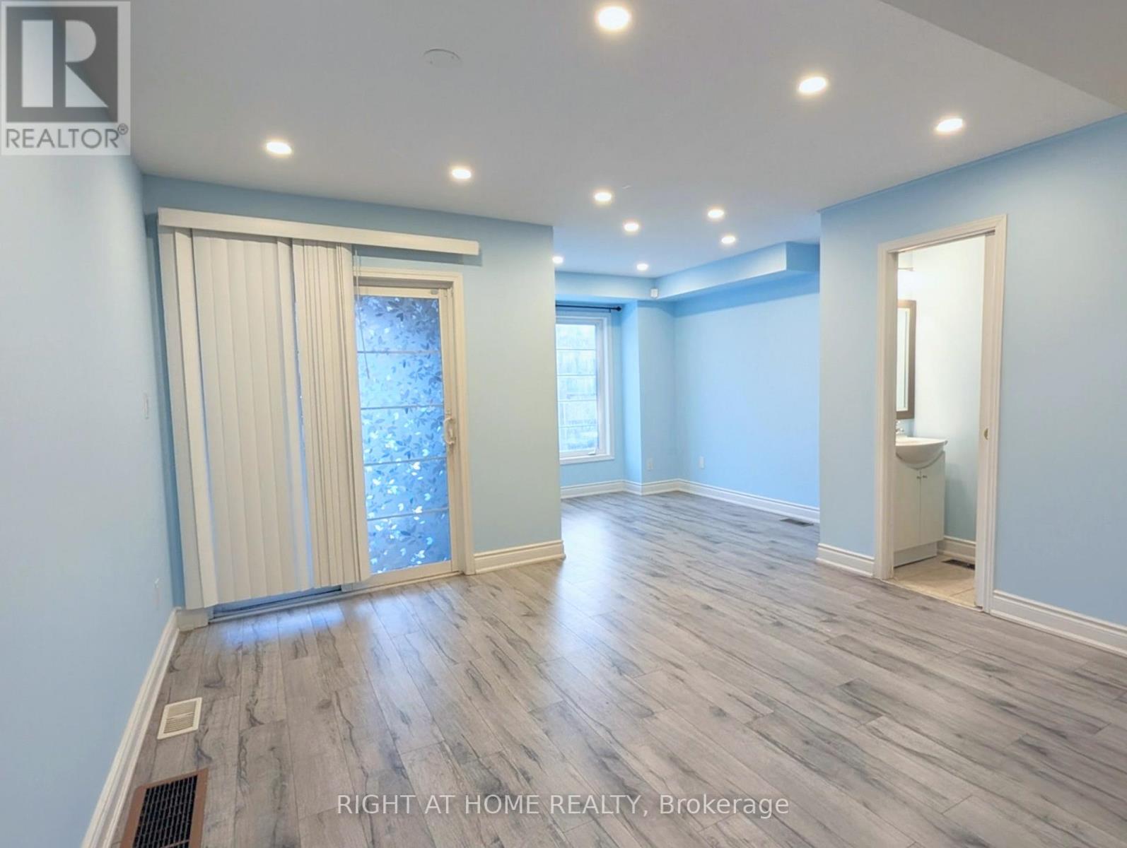 16 Thornharrold Street, Ajax, Ontario L1S 0B4 - Photo 6 - E12614614