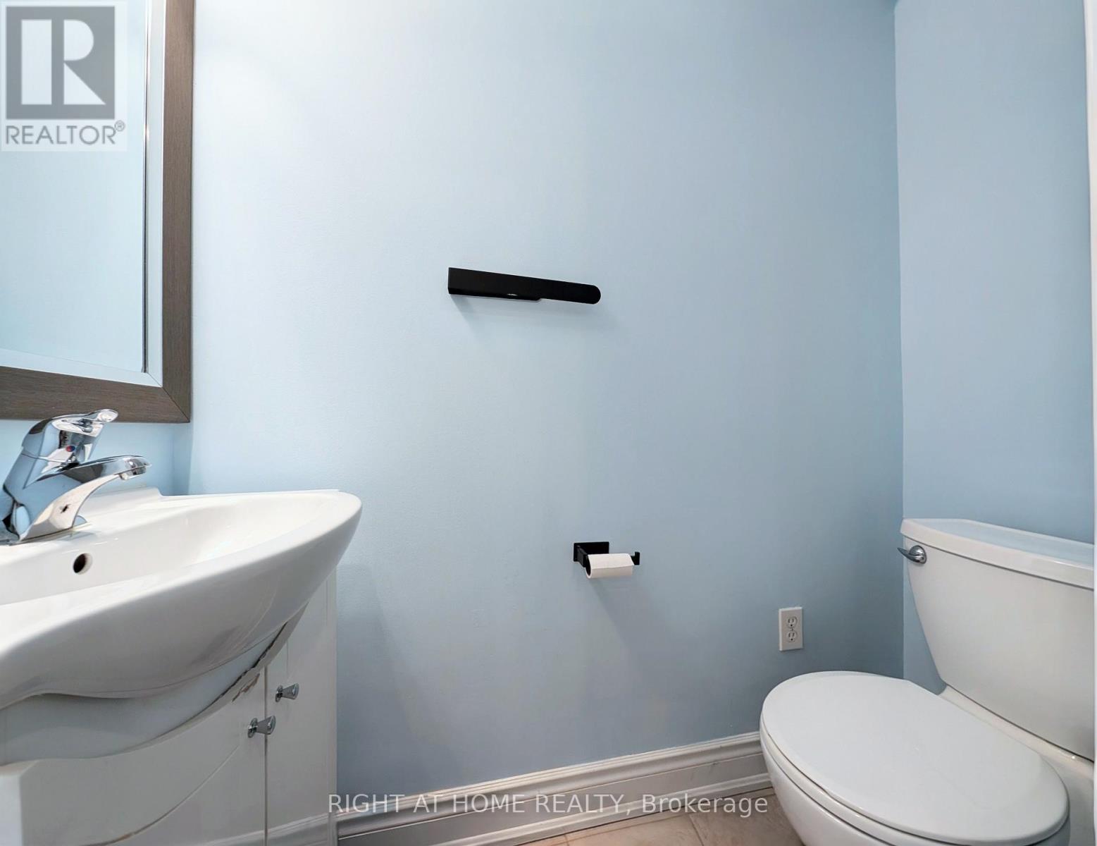 16 Thornharrold Street, Ajax, Ontario L1S 0B4 - Photo 8 - E12614614