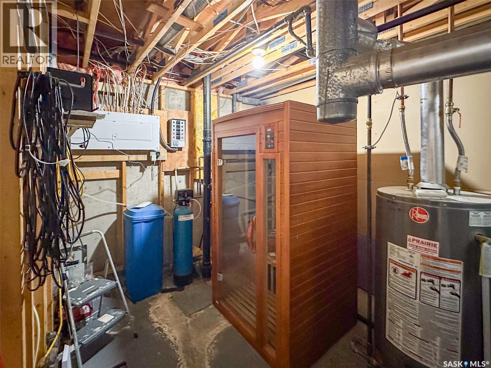 551 1st Street E, Lafleche, Saskatchewan  S0H 2K0 - Photo 27 - SK025434