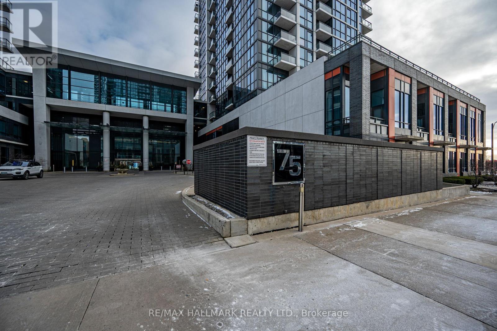 1305 - 75 Eglinton Avenue W, Mississauga, Ontario L5R 0E5 - Photo 6 - W12614602