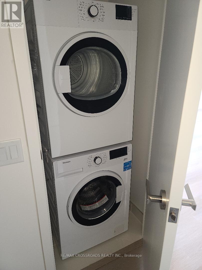 1804 - 3883 Quartz Road, Mississauga, Ontario L5B 0M4 - Photo 20 - W12614606