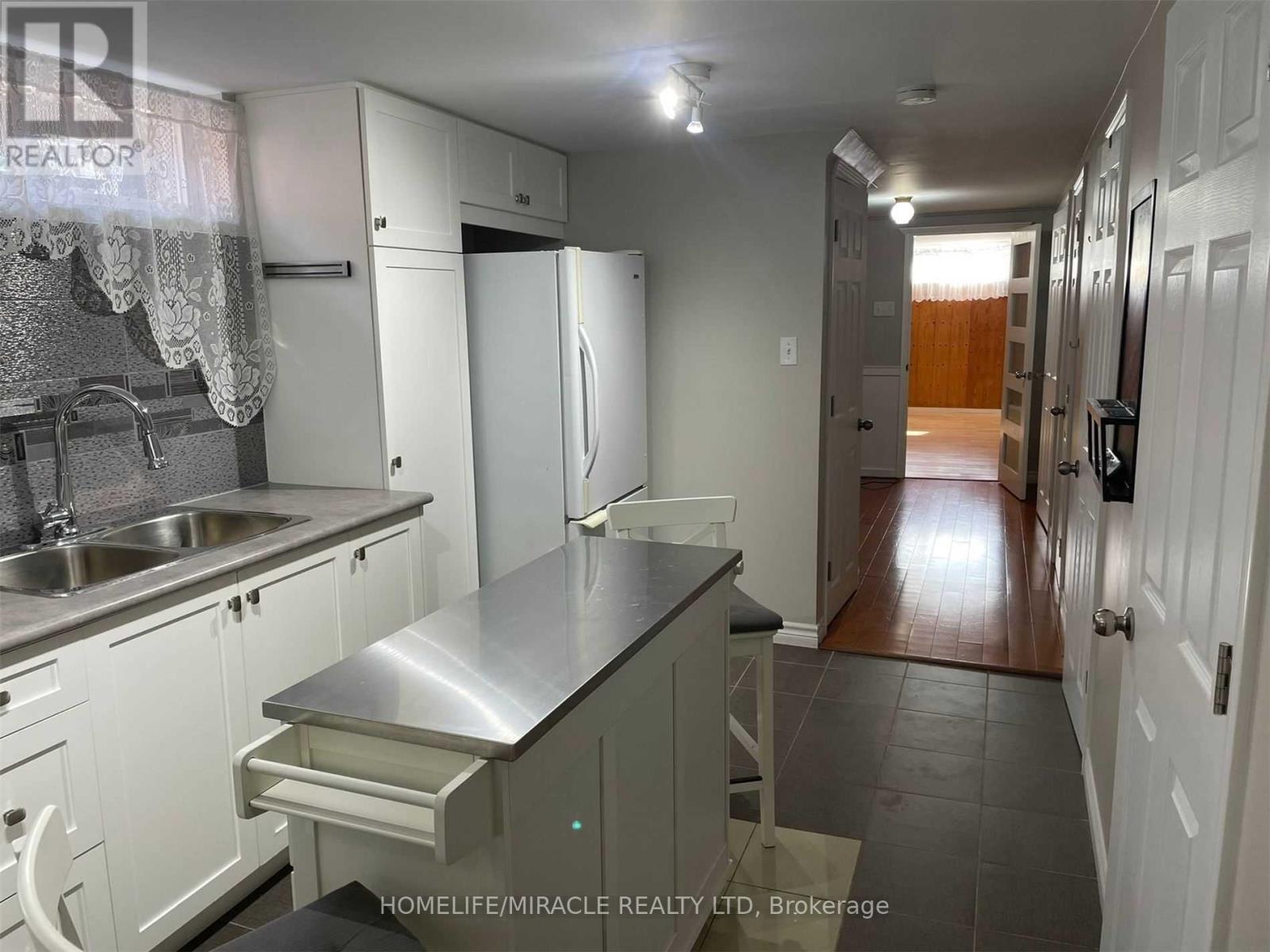 Unknown Address, ,     - Photo 6 - W12614618