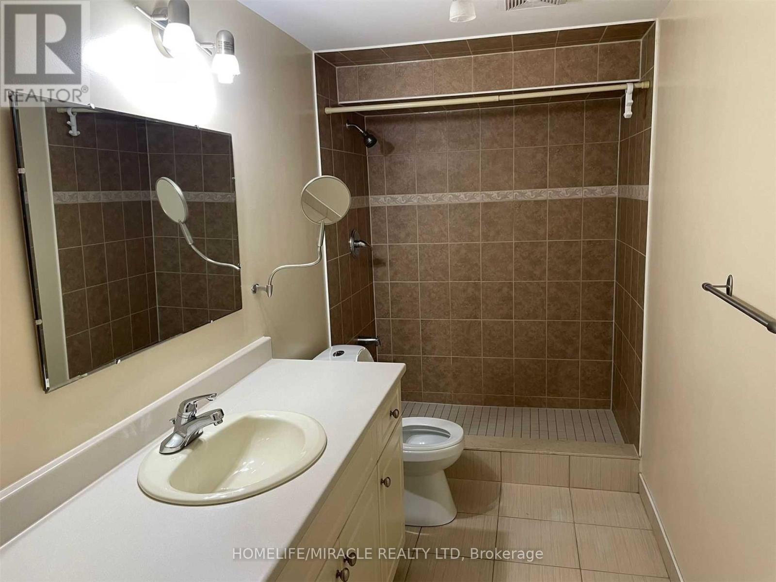 Unknown Address, ,     - Photo 8 - W12614618