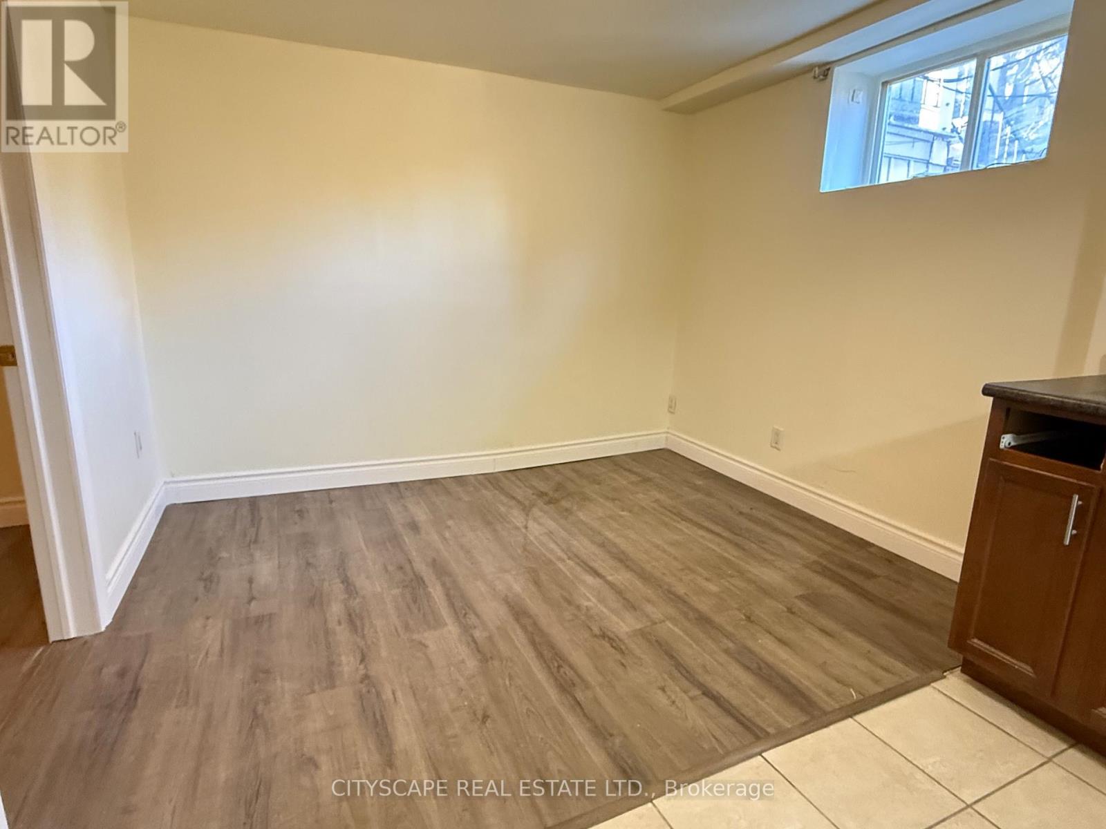 B - 61 Eby Street S, Kitchener, Ontario N2G 3K9 - Photo 24 - X12614616