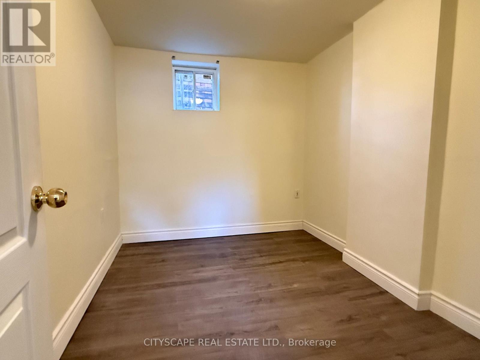 B - 61 Eby Street S, Kitchener, Ontario N2G 3K9 - Photo 26 - X12614616