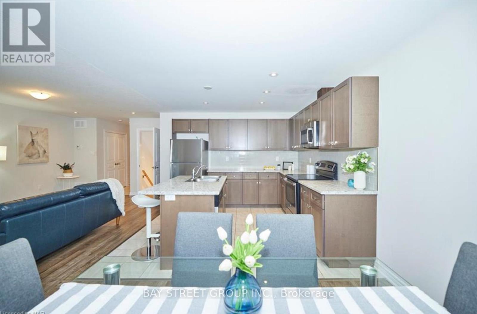 15 Kenmar Court, St. Catharines, Ontario L2P 0B2 - Photo 13 - X12614632