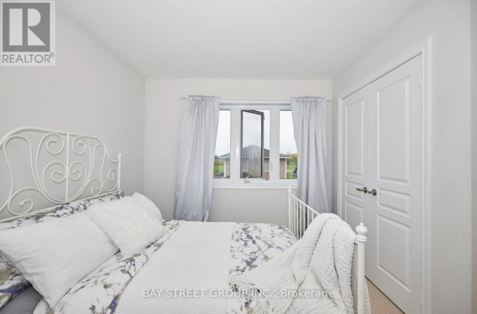 15 Kenmar Court, St. Catharines, Ontario L2P 0B2 - Photo 21 - X12614632